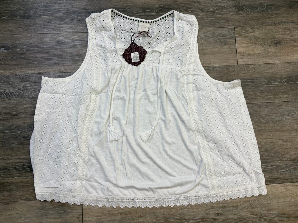 Knox Rose White Eyelet Blouse Boho Cottagecore Peasant Top 4x